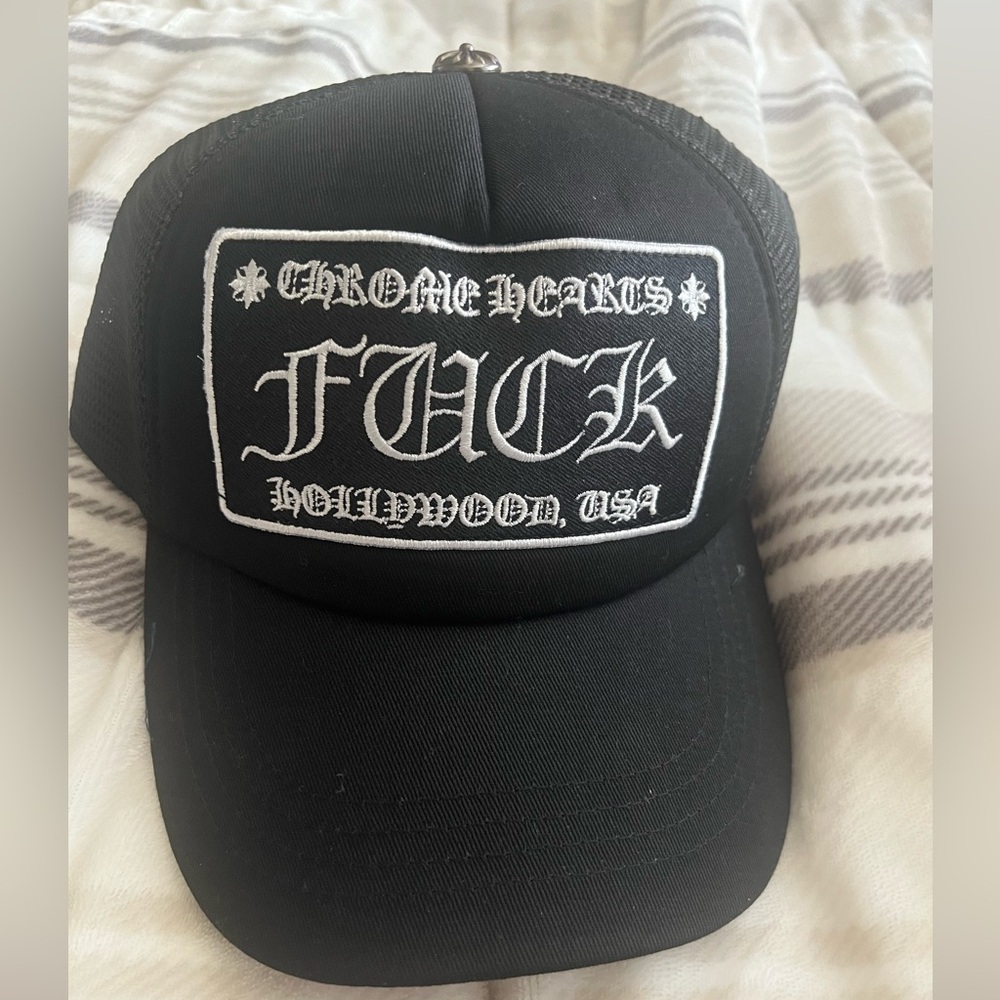 Chrome, hearts hat. Was a nice gift but won’t wear with the bad word on it.